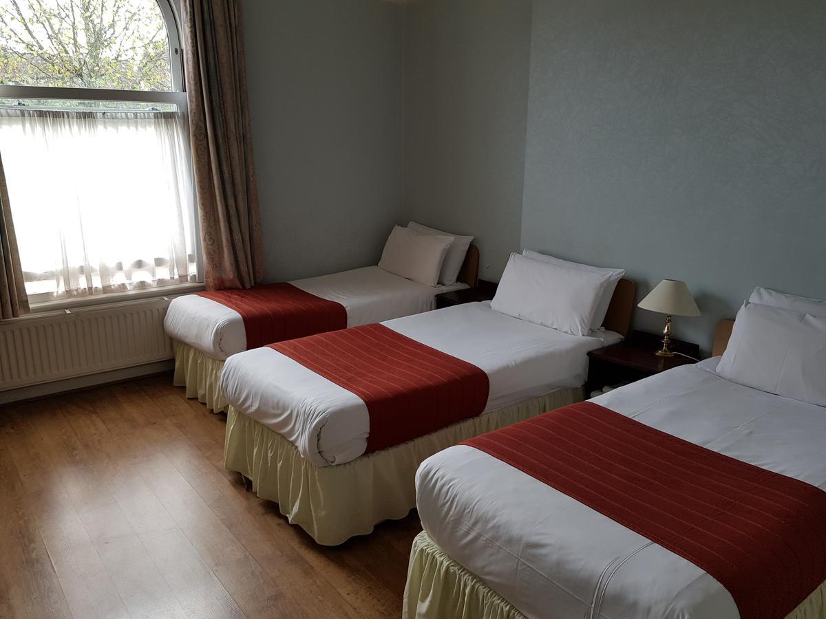 Forest View Hotel London Ngoại thất bức ảnh